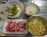 オタフクソースで作るもちもち麺焼きそば作り方1写真