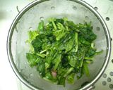 ほうれん草炒めチーズ焼き作り方1写真