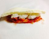 春巻きの皮で巻く♥︎お餅とキムチとチーズ作り方4写真