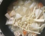 ピリ辛！中華風☆鶏豆腐味噌煮込み作り方3写真