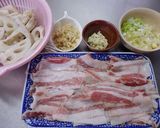 大人の趣向　豚バラと蓮根の花椒炒め作り方2写真
