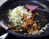 大人の趣向　豚バラと蓮根の花椒炒め作り方5写真