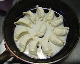 簡単！パリパリ羽根付き餃子作り方2写真