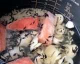 百合根・鮭・ヒジキご飯作り方1写真