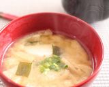 里芋とワカメのお味噌汁作り方4写真