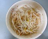 鰹節を絡めて♪もやしのしょう油マヨ和え作り方3写真