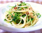 豆苗と油揚げのペペロンチーノ♪作り方4写真