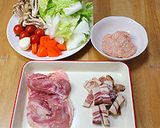 超簡単♪鶏肉と白菜の具沢山コンソメスープ作り方1写真