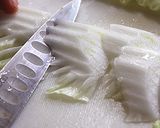 超簡単♪鶏肉と白菜の具沢山コンソメスープ作り方2写真