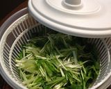 水菜のサラダ マヨごまソース作り方2写真