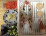 スパゲッティーニ・魚介のアーリオオーリオ作り方1写真