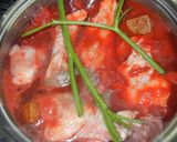 鶏手羽元と白菜のトマト鍋作り方2写真