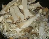簡単 沖縄産きのこ＆豚肉の春雨炒め作り方5写真