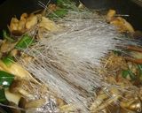 簡単 沖縄産きのこ＆豚肉の春雨炒め作り方9写真