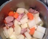 味しみ〜肉大根(*^_^*)作り方2写真