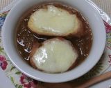 寒い日のごちそうオニオングラタンスープ作り方9写真