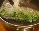 朝ごはんに♪混ぜ込みわかめ★水菜の和え物作り方2写真