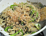 れんこんとひき肉のおかかきんぴら作り方5写真