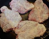 簡単ご飯が進むポークチャップ作り方2写真