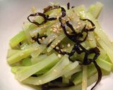 《簡単♪小鉢》ブロッコリー茎の塩昆布和え作り方4写真