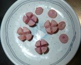 お弁当に♡ウインナー１本でお花Ⅱ　✿作り方2写真