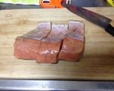 焼き鮭に飽きたら鮭でハンバーグ♡作り方1写真