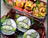 ✴︎飾り巻きグリーンメン✴︎キャラ弁✴︎作り方14写真
