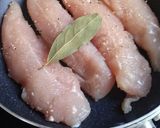 鶏ささみのハーブ蒸し作り方1写真