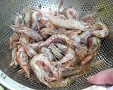 おつまみに♥ガスエビのから揚げ♥作り方1写真
