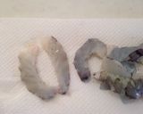 海老とブロッコリーのにんにくマヨサラダ作り方1写真
