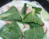 チンゲン菜と鶏胸肉のクリーム煮作り方9写真
