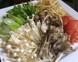 たっぷりキノコとトマトのキムチスープ作り方1写真