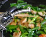 鶏ささみとニラのピリ辛豆板醤炒め作り方6写真