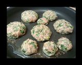 春菊と生姜のおから入りポークハンバーグ！作り方4写真