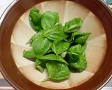 （∵）屋：手作り簡単☆バジルペースト作り方1写真
