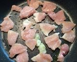 たけのこと鶏胸肉のガリバタ炒め作り方3写真