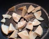 たけのこと鶏胸肉のガリバタ炒め作り方4写真