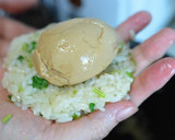 とろ～り半熟煮たまごでばくだんおにぎり作り方4写真