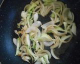 豚肉小間肉と玉葱とキャベツの３点味噌炒め作り方9写真
