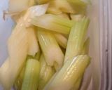 セロリの簡単漬物作り方1写真