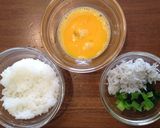 《子供ゴハン♪》小松菜としらすと卵の炒飯作り方1写真