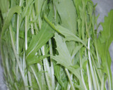 水菜を大量消費！男のにんにくベーコン炒め作り方1写真