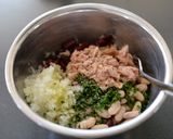 白いんげん豆とキドニービーンズのサラダ作り方1写真