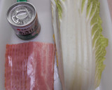 白菜とあさりの水煮缶とベーコン煮作り方1写真