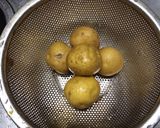 給料日前のお助けじゃがいもきんぴら作り方1写真