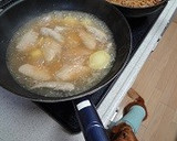 手羽先とじゃがいもと白菜のブイヨン煮作り方3写真