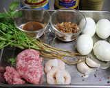 揚げ卵のエスニック風そぼろあんかけ作り方1写真