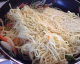 鮭＆チーズの塩焼きそば作り方2写真