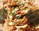 東京小松菜・舞茸でバレンタイン焼きそば♡作り方5写真