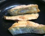鮭のムニエル野菜たっぷりホワイトソース作り方4写真